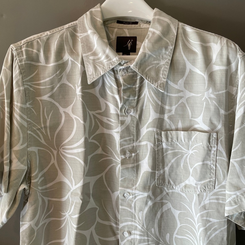Toes on the Nose Mens Large Dream Fit Tan Leaf Print Aloha Button Front Shirt